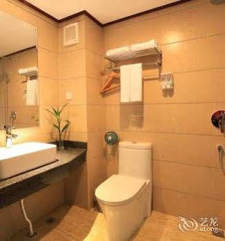 Yangshuo Hua Xiang Man Ting West Street Hotel Eksteriør bilde